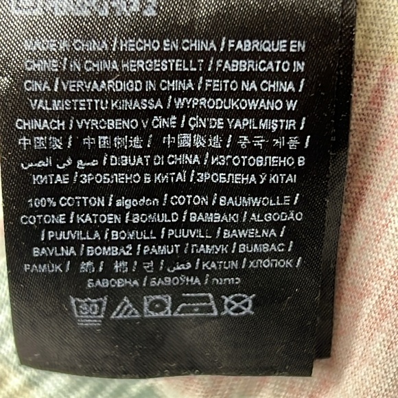 VTG GUESS David Sayer Vertical Stripe T Shirt Embroidered US Flag Spellout Y2K M - Picture 15 of 16